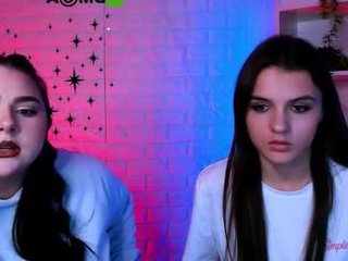 Webcam Belle - lisa_dark_ teen cam babe wants to be fucked online as hard as possible