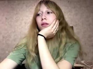 Webcam Belle - twandamccree nude cam bitch enjoys hard live sex on camera