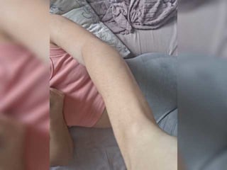 Webcam Belle - anastasiaheyes russian cam girl fingers her hot shaved pussy online